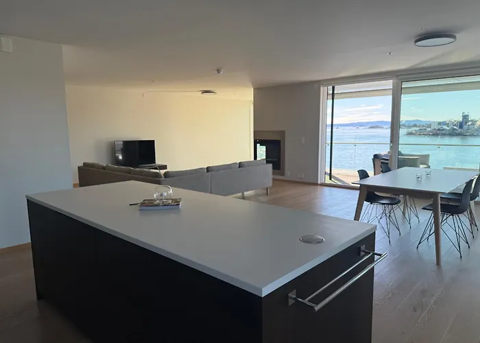 Tjuvholmen Harbourfront 2br *
