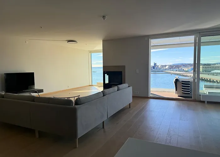 Tjuvholmen Harbourfront 2br *